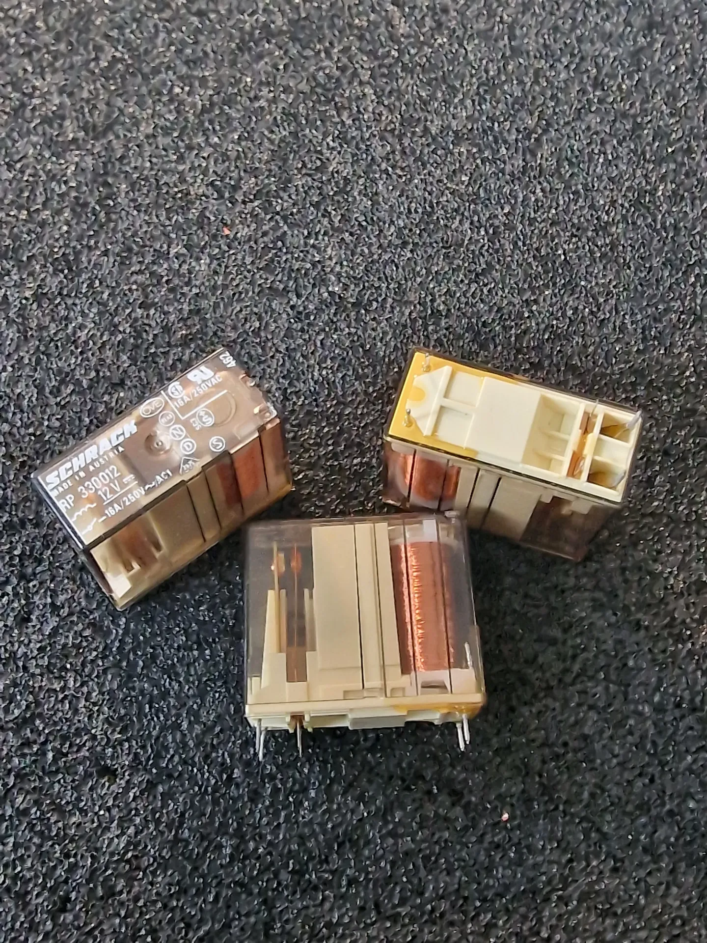 [FIB-IC-00011090] RP330012